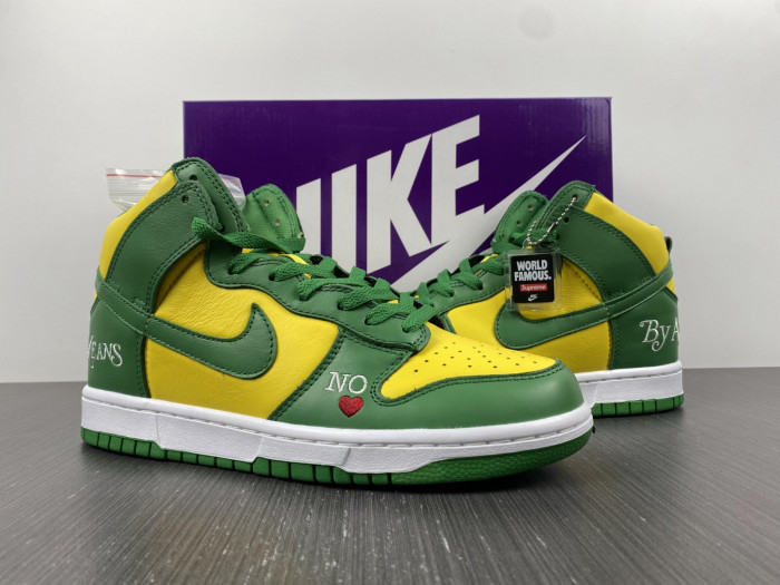S*p*e x nike sb dunk high dn3741-700