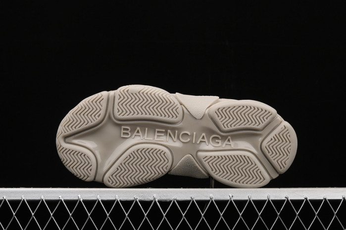 bl triple s trainers sneakers a111703