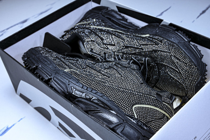 OF BE RIGHT BACK SNEAKERS OB29
