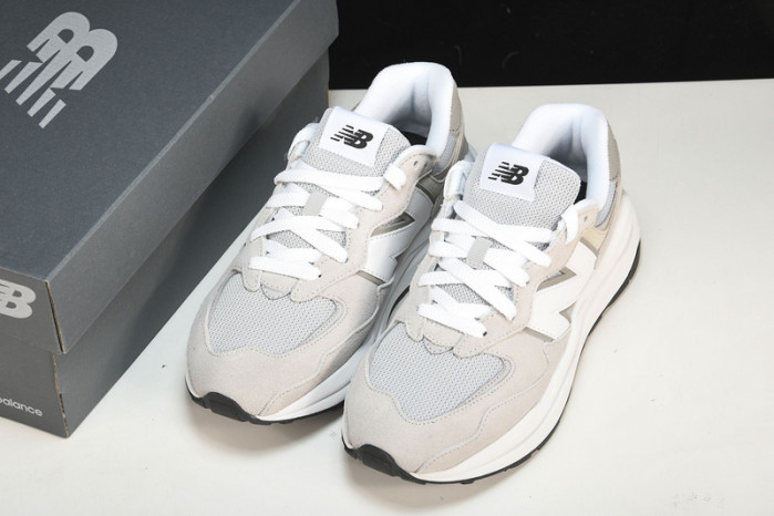 new balance 57/40 rain cloud m5740ca