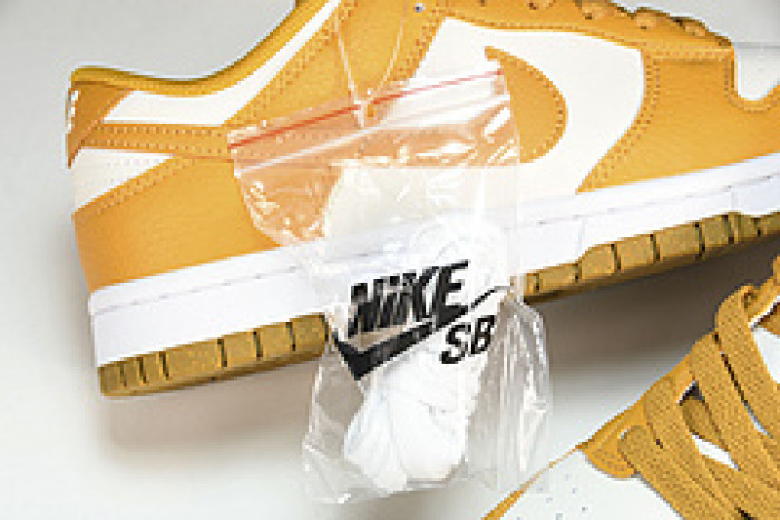 nike dunk low next nature phantom dn1431-001