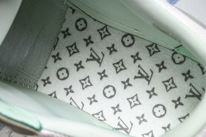 LOVT SNEAKER lv-445