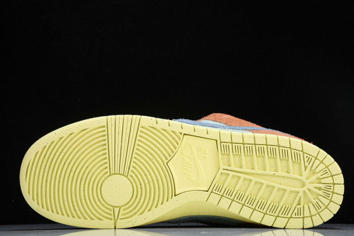 nike sb dunk low “noise aqua” dv5429-800