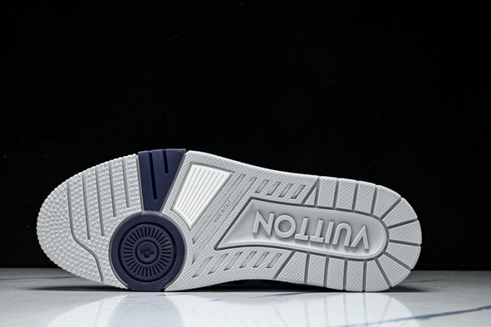 LOVT SNEAKER lv-444