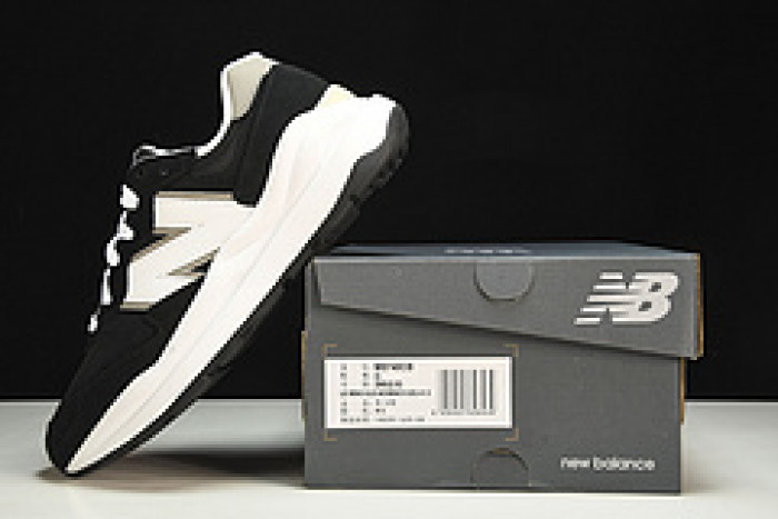 new balance 57/40 team black m5740cb