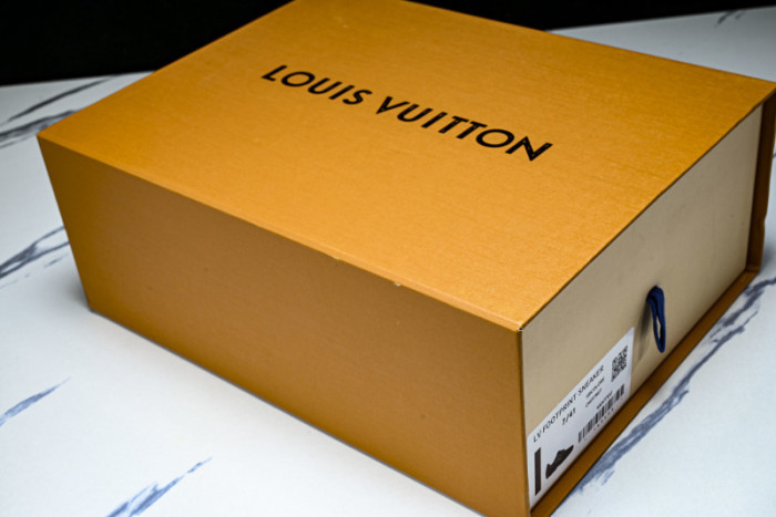 LOVT SNEAKER lv-441