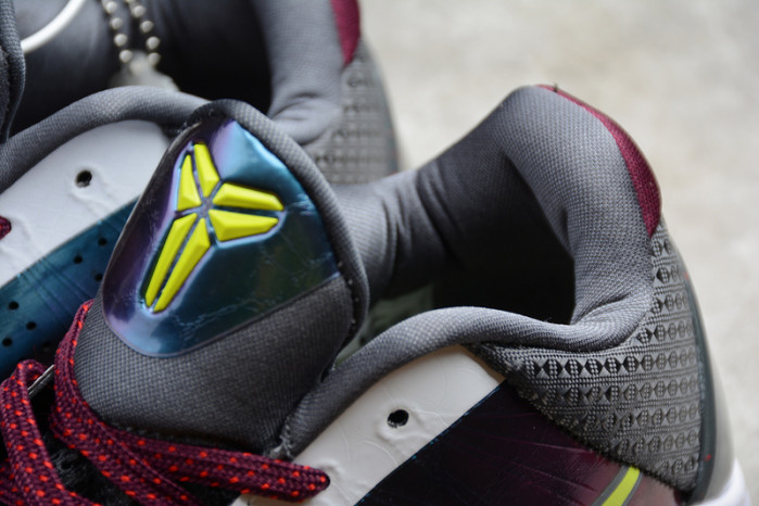 nike kobe 5 joker (chaos) cd4991-100