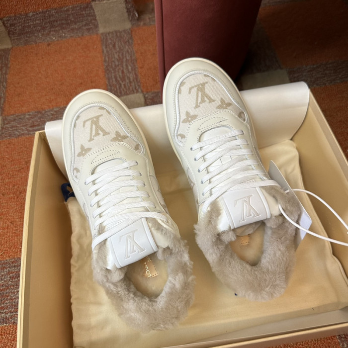 LOVT SNEAKER lv-226