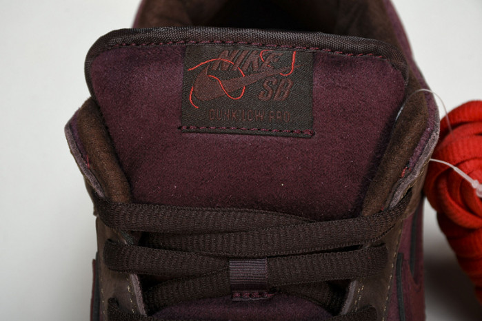 nike sb dunk low "city of love" fn0619-600