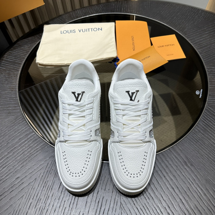 LOVT SNEAKER lv-205