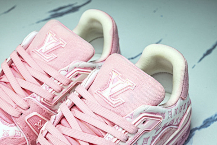 LOVT SNEAKER lv-549