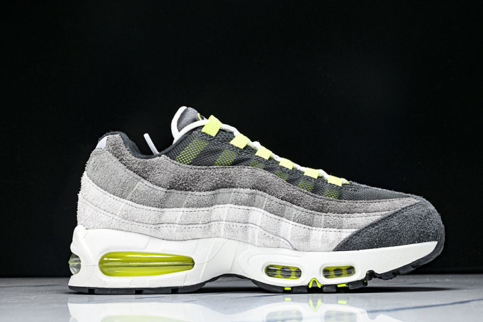 Nike Air Max 95 OG Reverse Gradient Neon HM4738 001