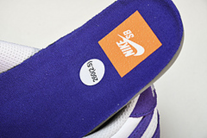 nike sb dunk low pro iso orange label court purple dv5464-500