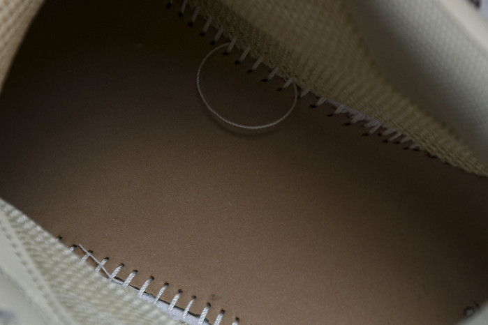 bl triple s trainers sneakers bts-18