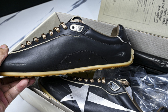 GGDB SNEAKERS 120250