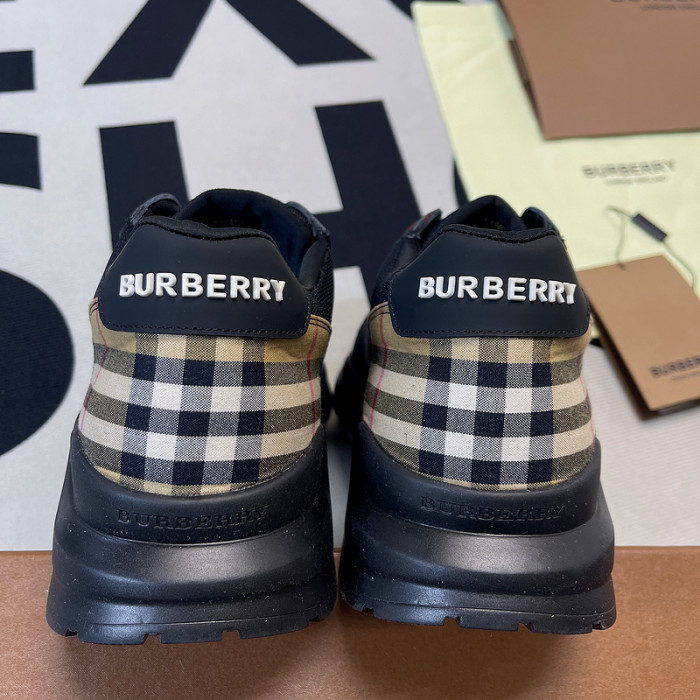 BUBERY SNEAKER
