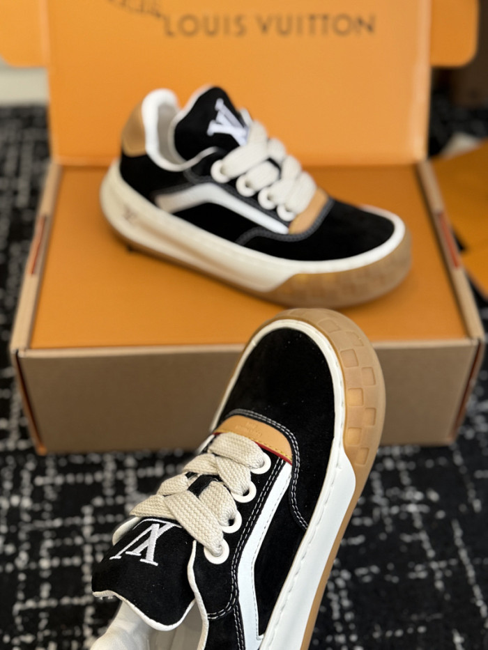 LOVT SNEAKER lv-516