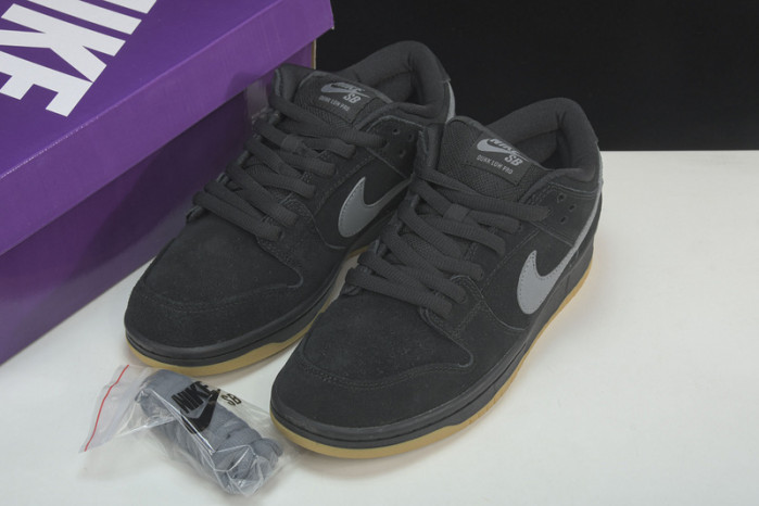 nike sb dunk low fog bo6817-010