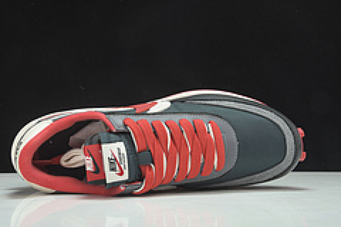 nike ld waffle sacai undercover midnight spruce dj4877-300