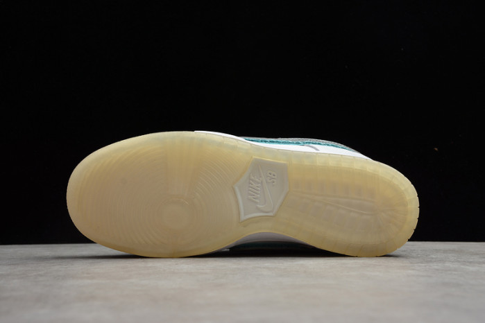 nike sb dunk low Di*m*nd s*pply co white Di*m*nd bv1310-100