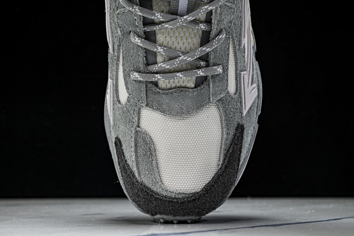 OF BE RIGHT BACK SNEAKERS OB33