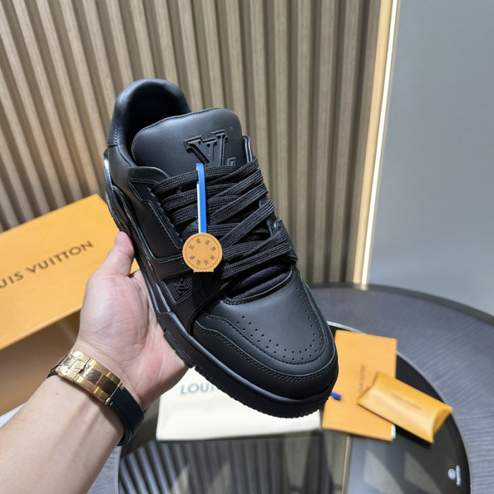 LOVT SNEAKER lv-253