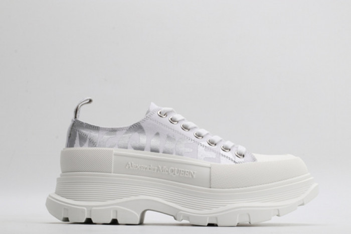 alex mcqu sneakers 112625