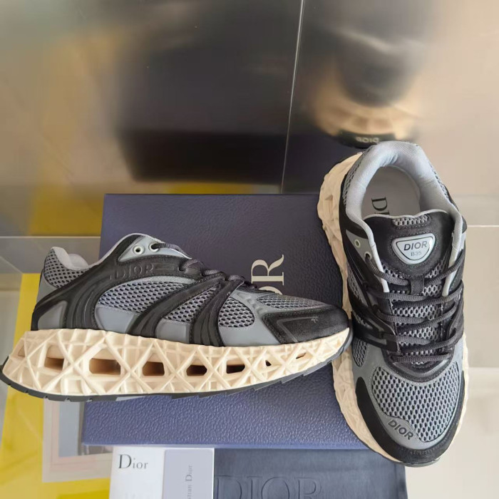 DR B35 LOW-TOP SNEAKERS DR-177
