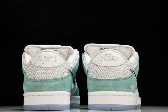 nike sb dunk low april skateboards fd2562-400