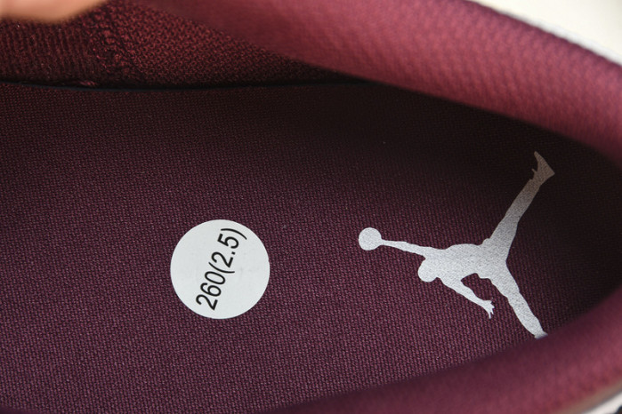 jordan 1 low white bordeaux 553558-615