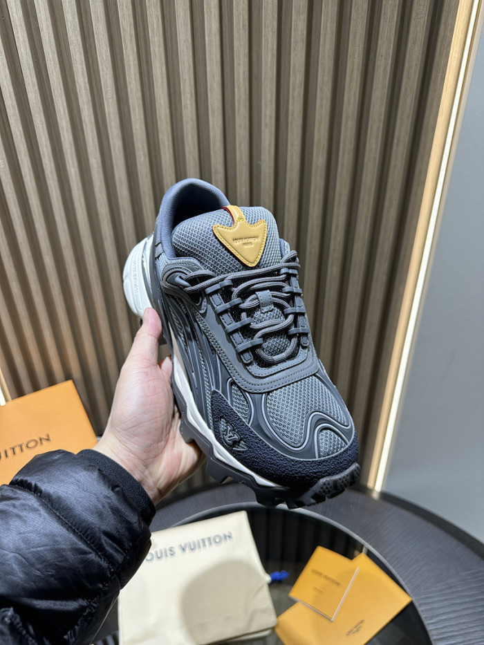 LOVT SNEAKER lv-545