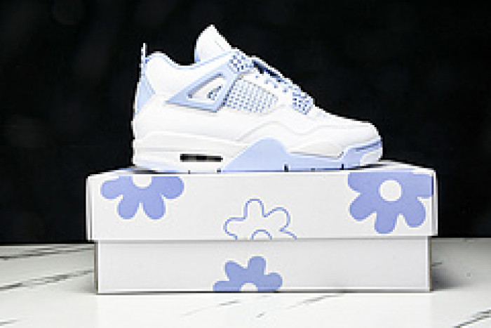 Air Jordan 4 WMNS "Aluminum" HV0823-100