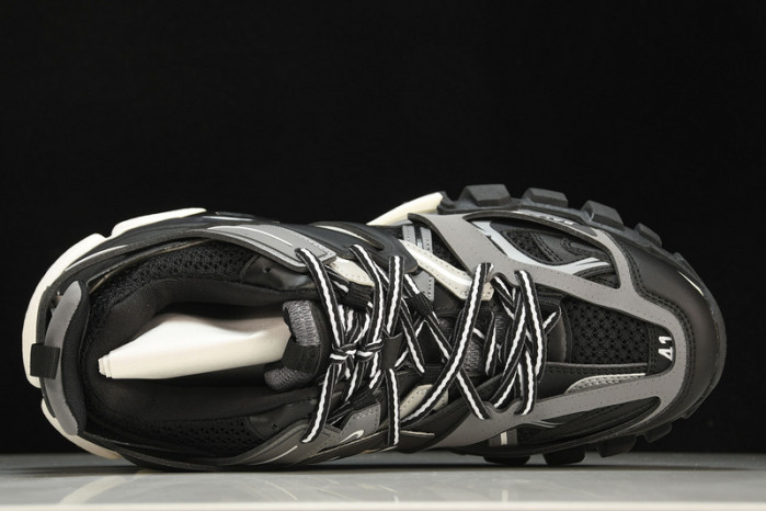 bl tess s. gomma trek low sneakers