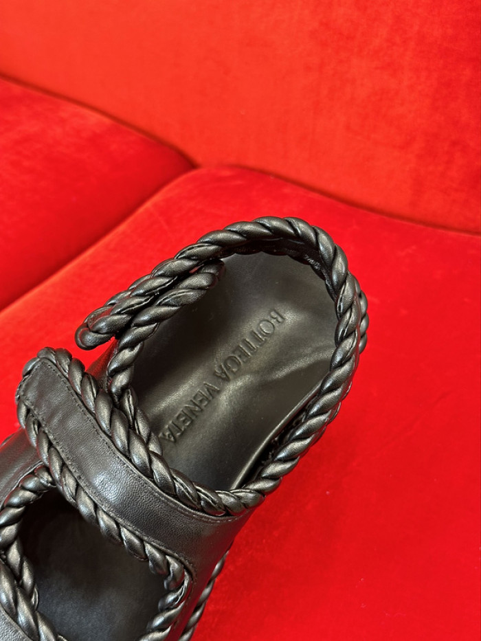 BOTEGA V SLIDES BVS-04