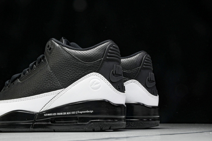 Fragment Design x Air Jordan 3 DA3595-1001