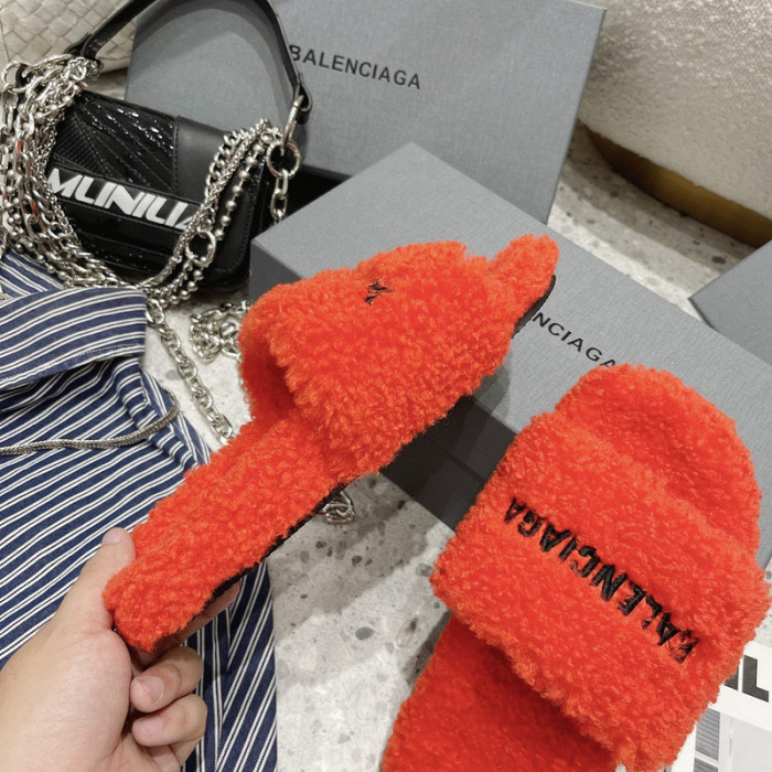 BL SLIPPERS 2307150
