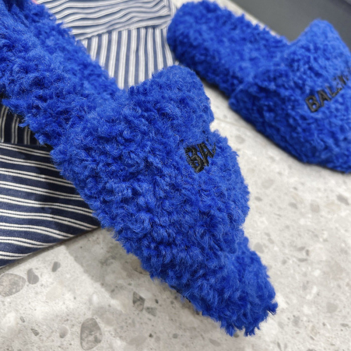 BL SLIPPERS 2307151