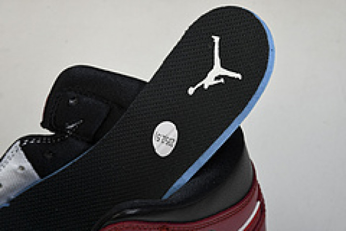 air jordan 1 mid “black toe” bq6472-160