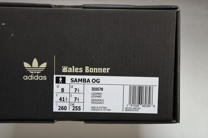 ad low-top sneaker 240506002