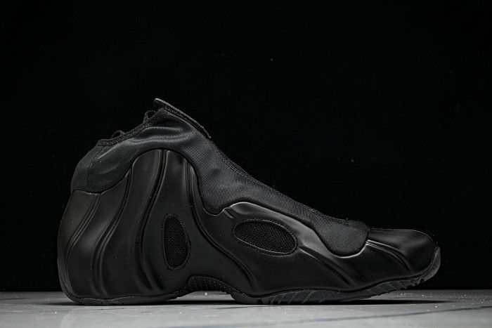 Nike Air Flightposite One “Triple Black” FV5582-001
