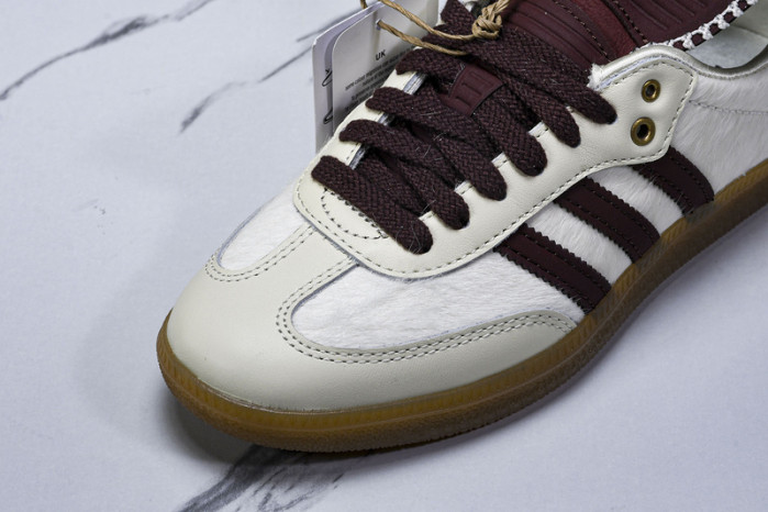 ad low-top sneaker gazelle indoor ie0586