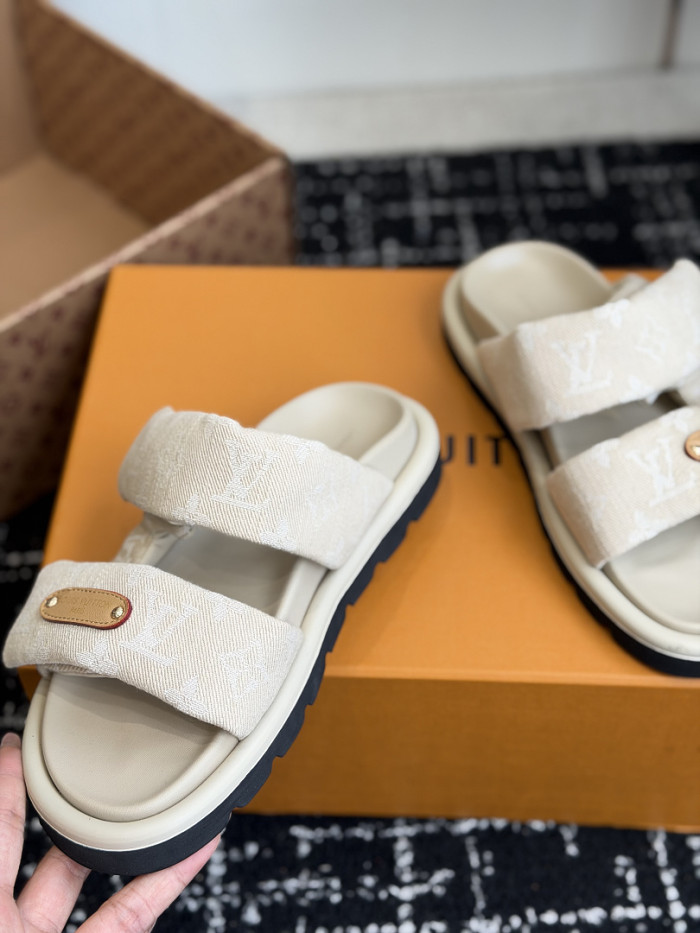 LOVT SANDAL 0415671