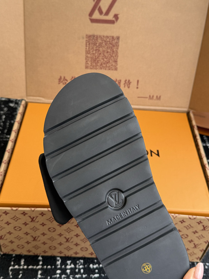 LOVT SANDAL 0415695