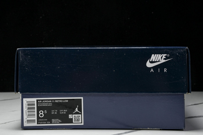 air jordan 11 low “diffused blue” fv5104-104