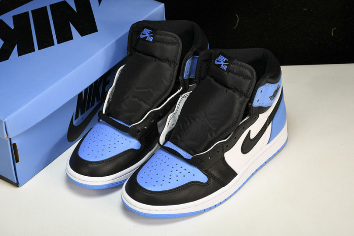 air jordan 1 retro high og “university blue” dz5485-400