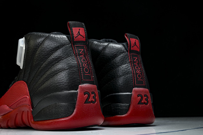 (2025) AIR JORDAN 12 Flu Game CT8013-002