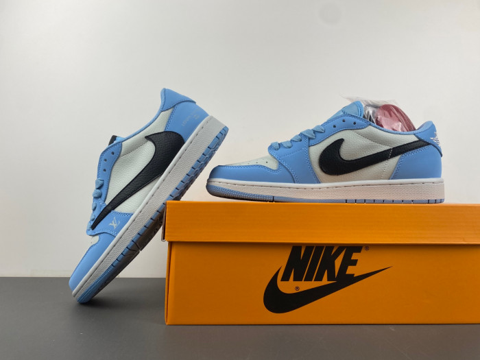 Travis Scott x Air Jordan 1 Low DM7866-107