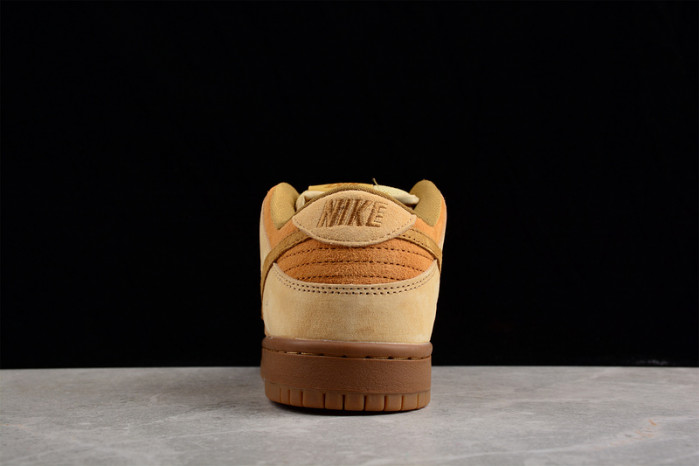 nike sb dunk low wheat 883232-700