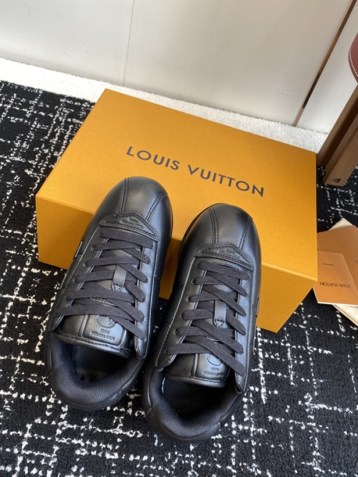 LOVT SNEAKER lv-370