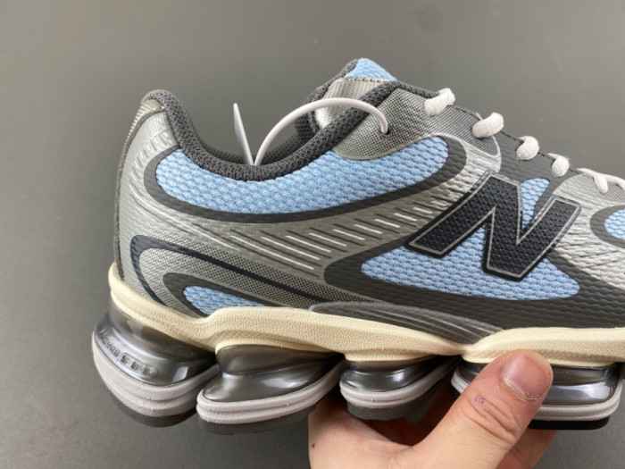 New Balance ABZORB 2000 “Baby Blue U2000BA